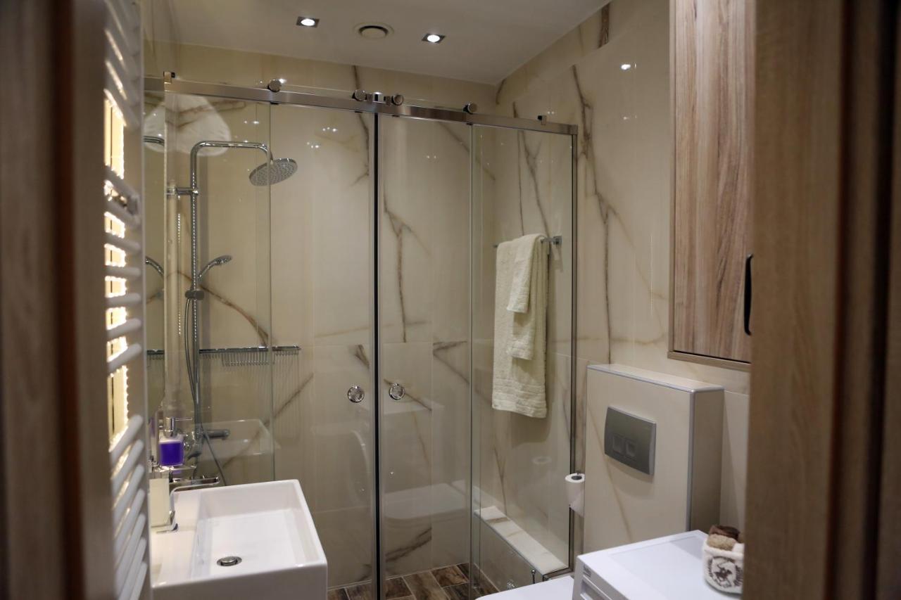 La Larissa Luxury Apartments Peneus Bagian luar foto