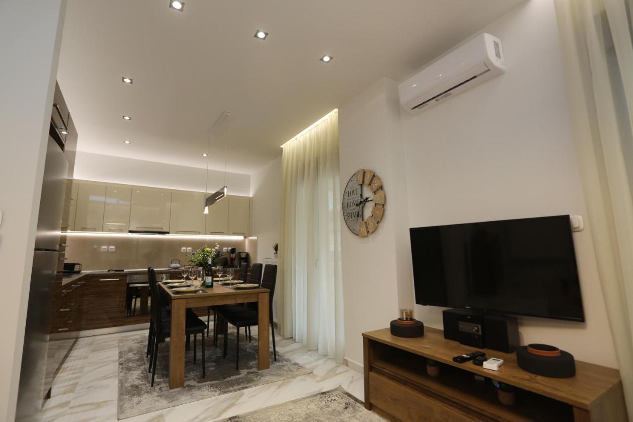 La Larissa Luxury Apartments Peneus Bagian luar foto