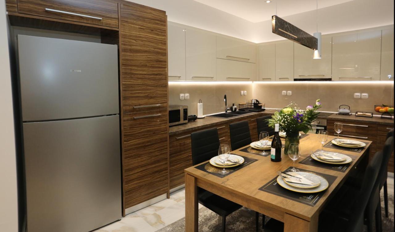 La Larissa Luxury Apartments Peneus Bagian luar foto